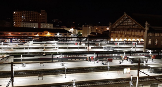 Gare de Marseille Saint Charles - Les quais de nuit