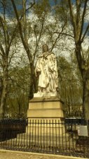 Statue de Montesquieu 