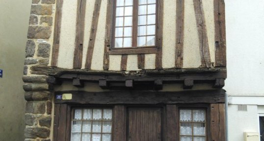 La plus vieille maison de fresnay